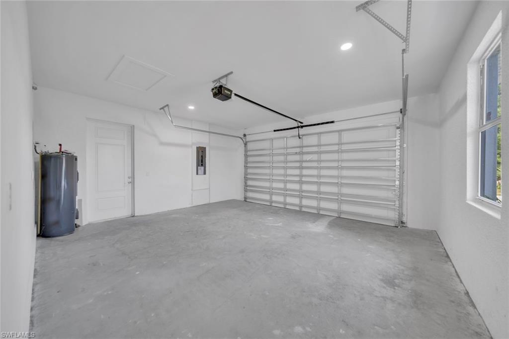 523 Harry Thayer Ave S Property Photo 25