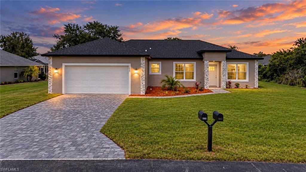 2608 Monza DR