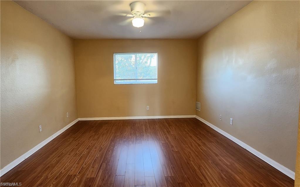 1302 Sw 11th St Property Photo 6
