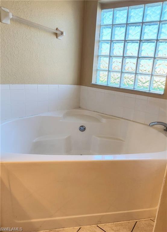 1302 Sw 11th St Property Photo 10