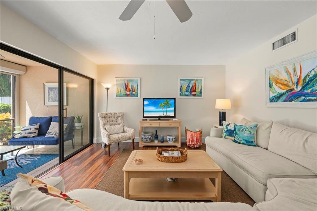 592 Beachwalk Cir 105 Property Photo 6