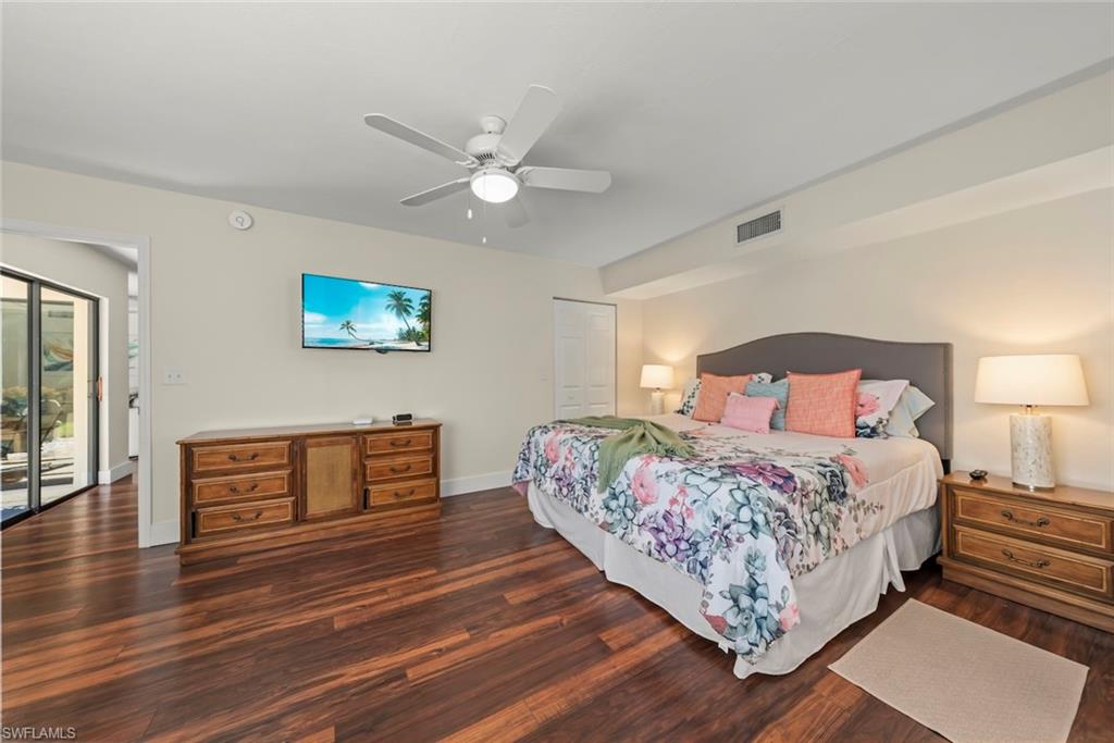 592 Beachwalk Cir 105 Property Photo 15