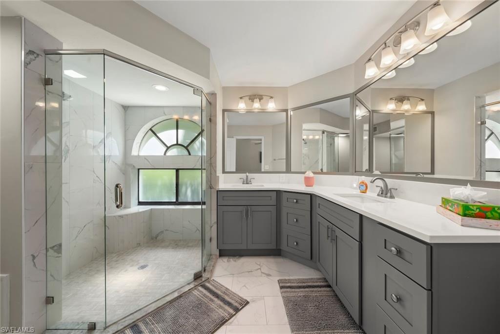 592 Beachwalk Cir 105 Property Photo 17
