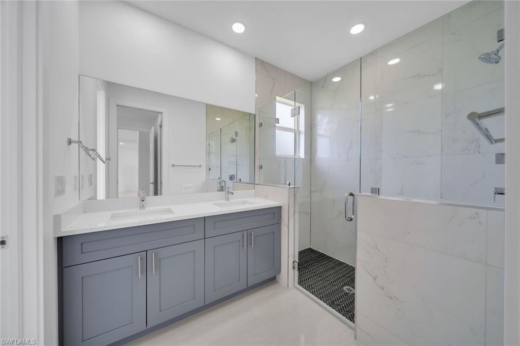 856 William Denver St Property Photo 19