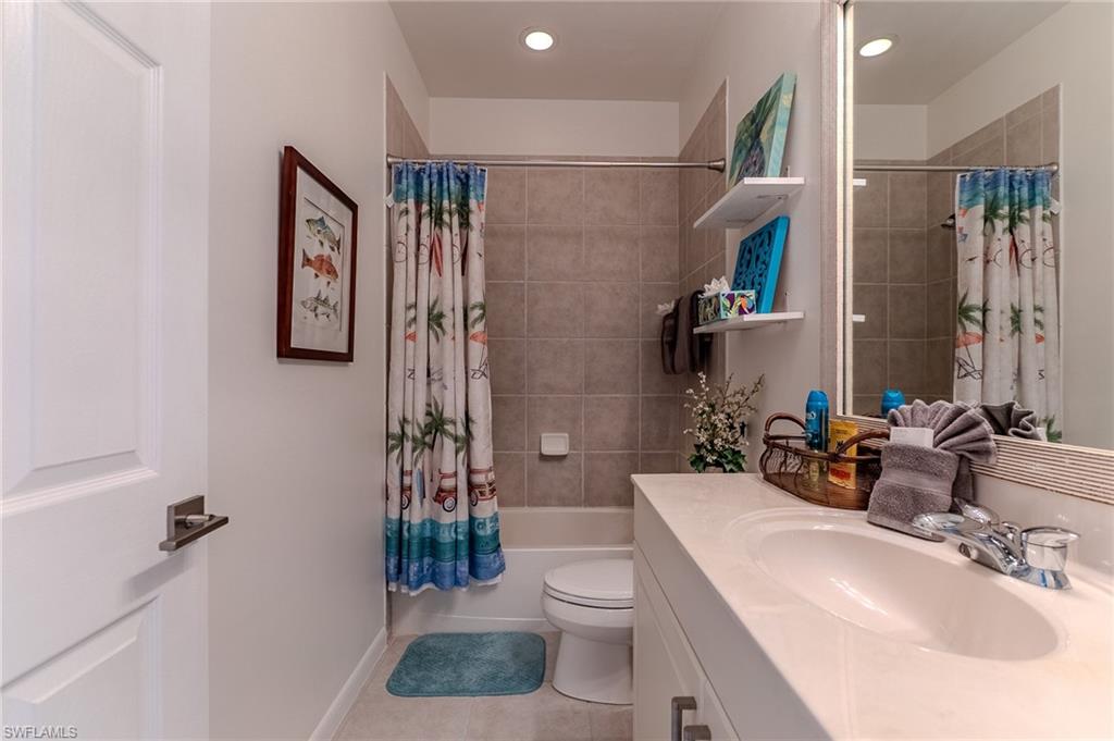 18940 Bay Woods Lake Dr 202 Property Photo 16