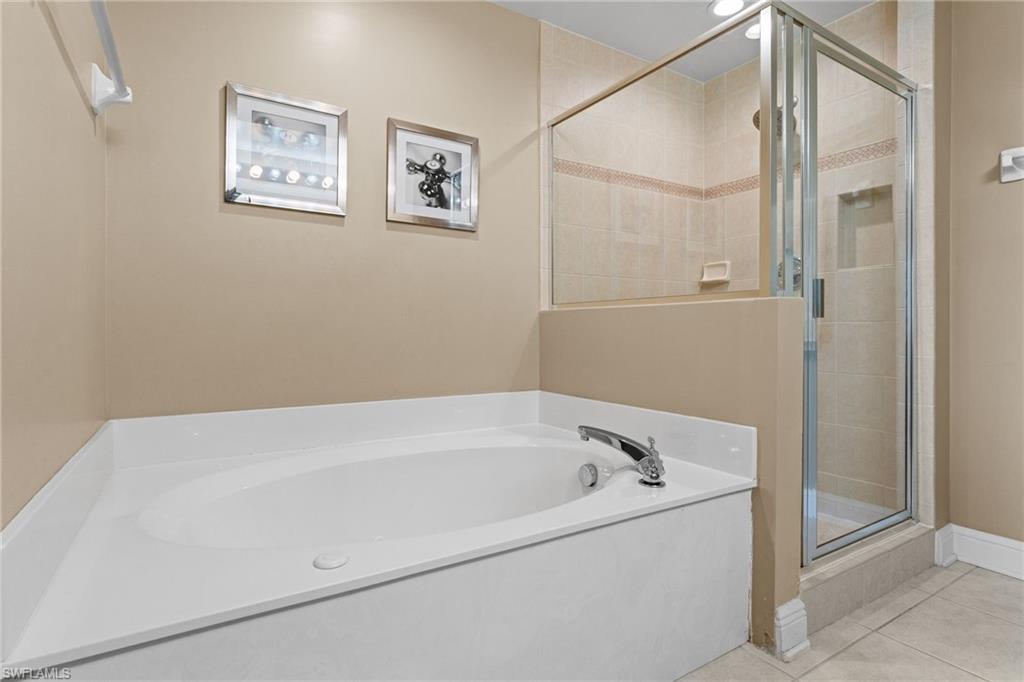 2743 1st St 1003 Property Photo 25