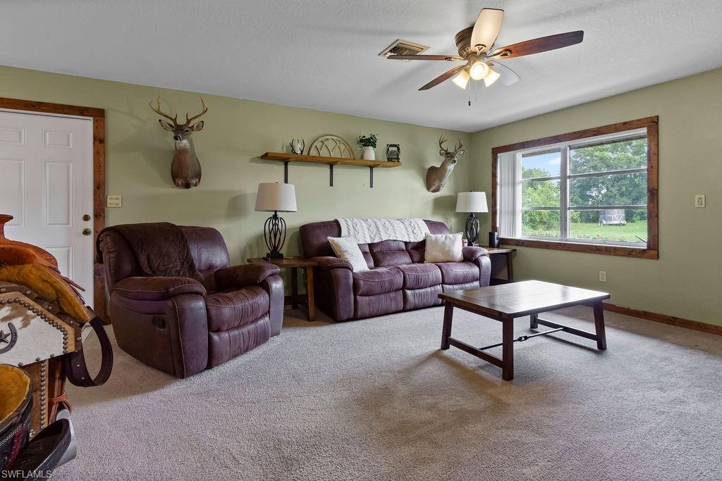 30097 Elm Rd Property Photo 4
