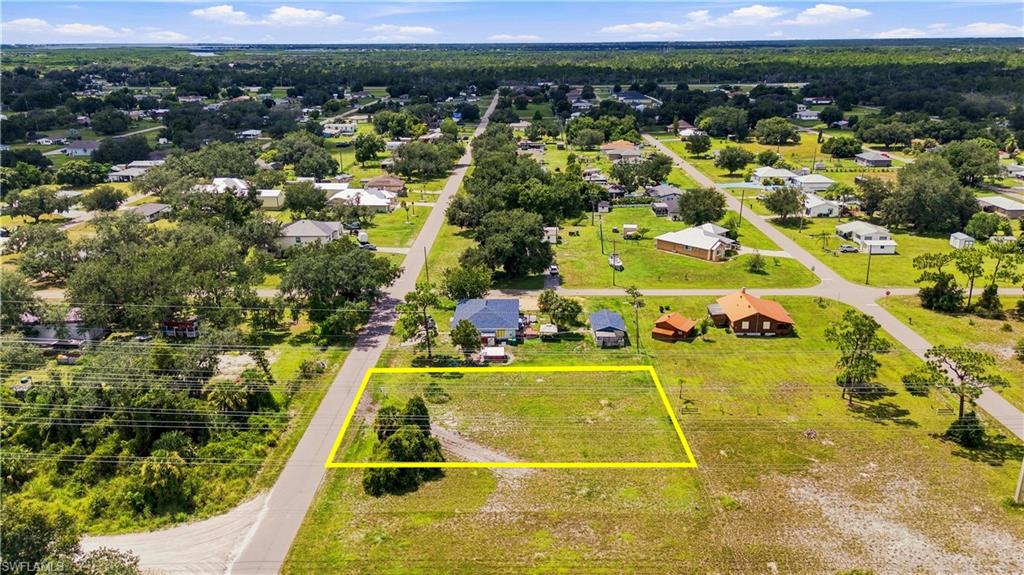 30268 Holly Rd Property Photo 2