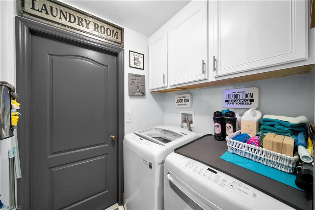 2812 Karen Ave N Property Photo 12