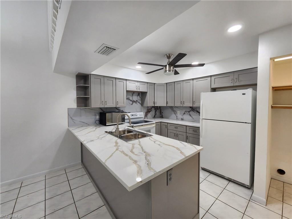 12963 Cherrydale Ct Property Photo 2