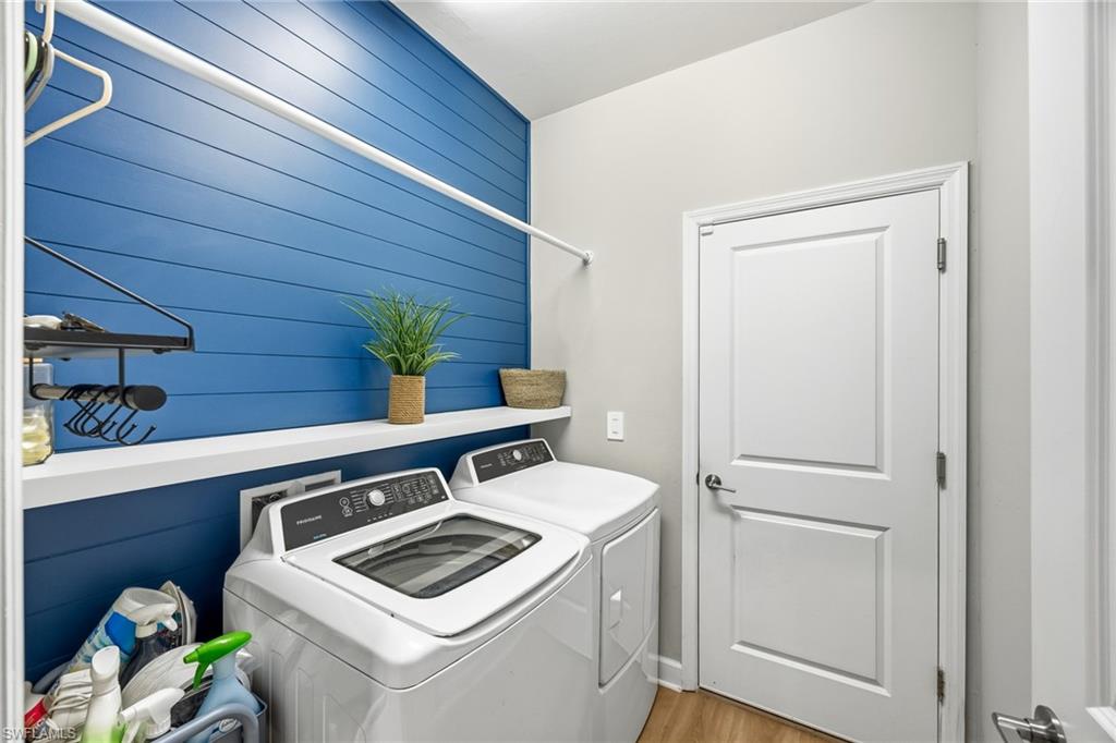 14027 Winding Cedar Way Property Photo 16