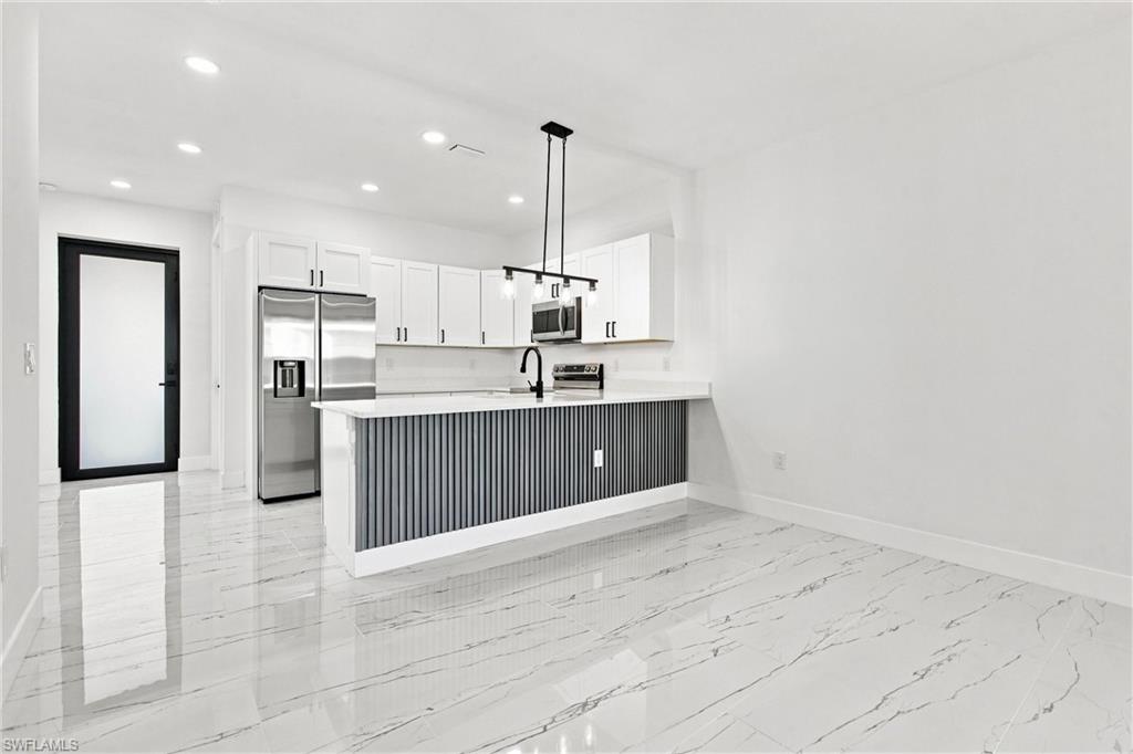 2421 Herb Ave S Property Photo 17
