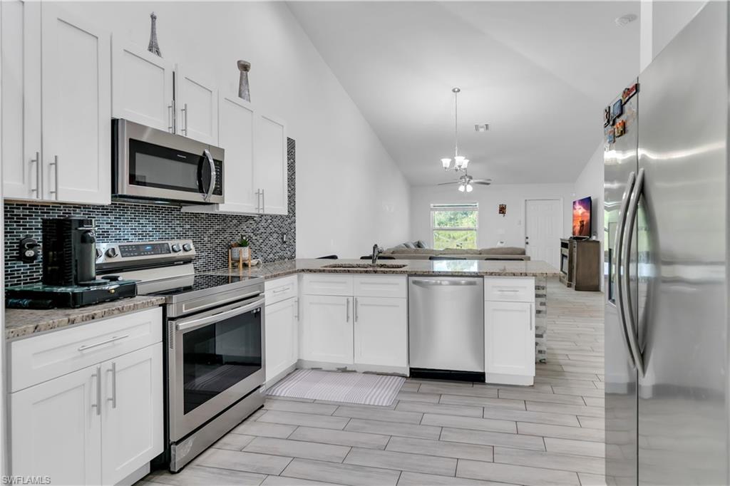 5061/5063 Locke Ln Property Photo 13
