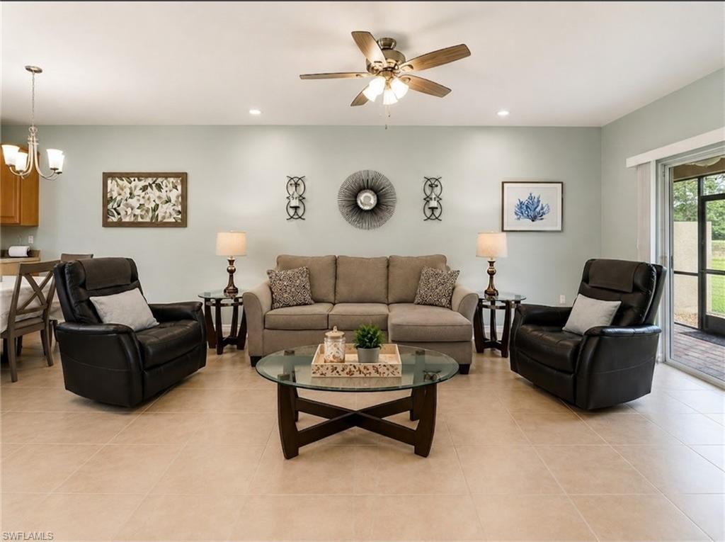 10716 Crossback Ln Property Photo 7