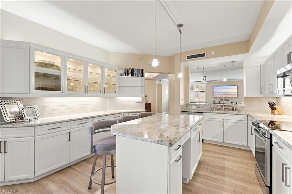 14250 Royal Harbour Ct 716 Property Photo 10