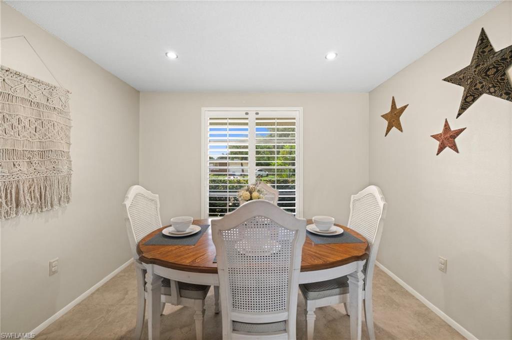 22112 Bronxville Ave Property Photo 16