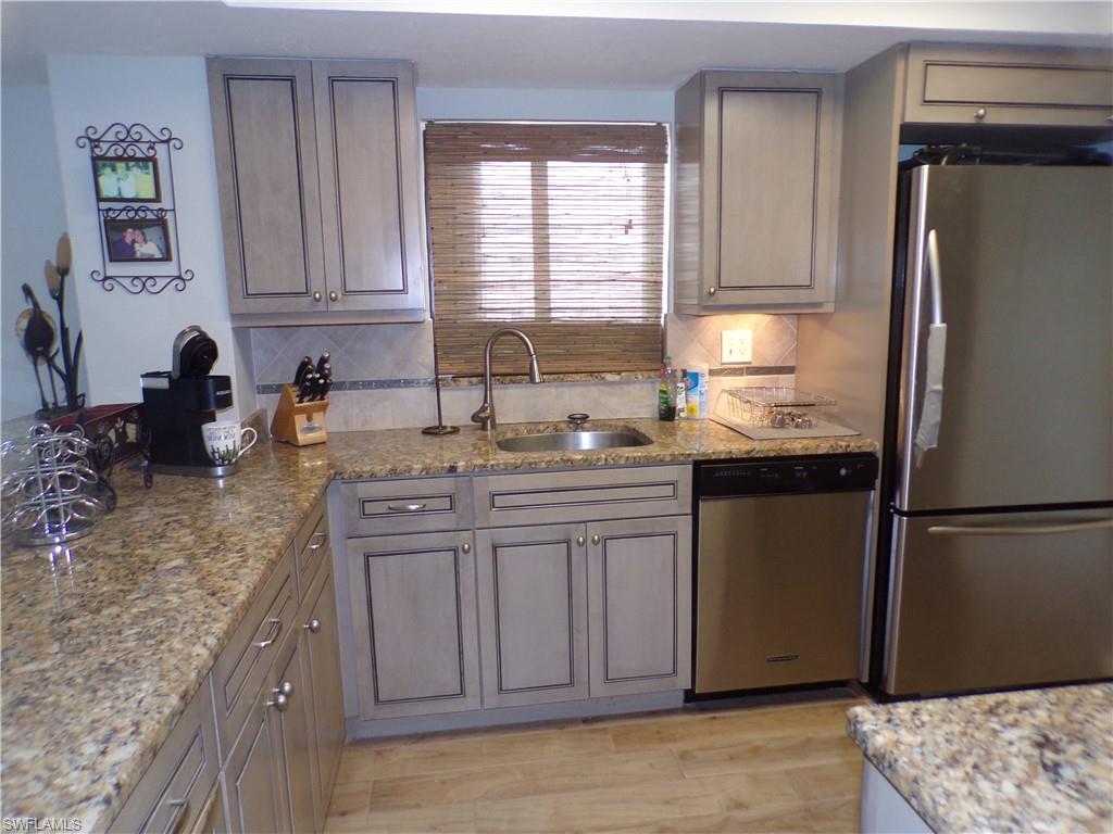 7500 Estero Blvd 201 Property Photo 4