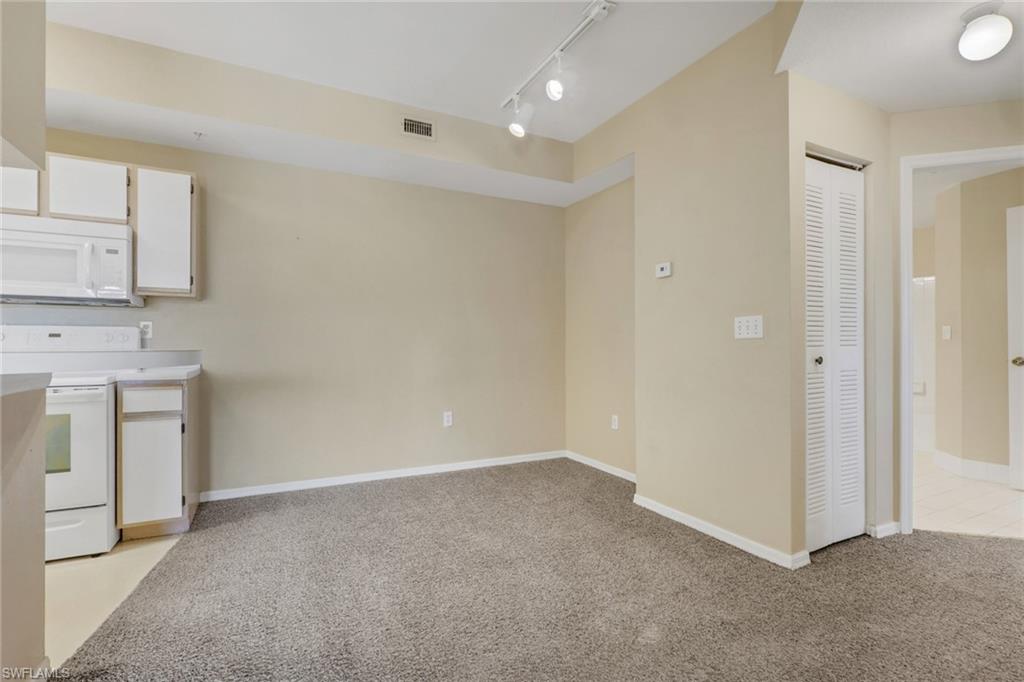 6321 Aragon Way 206 Property Photo 9