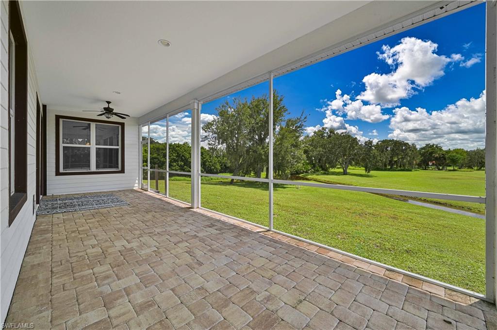 18111 Riverchase Ct Property Photo 20