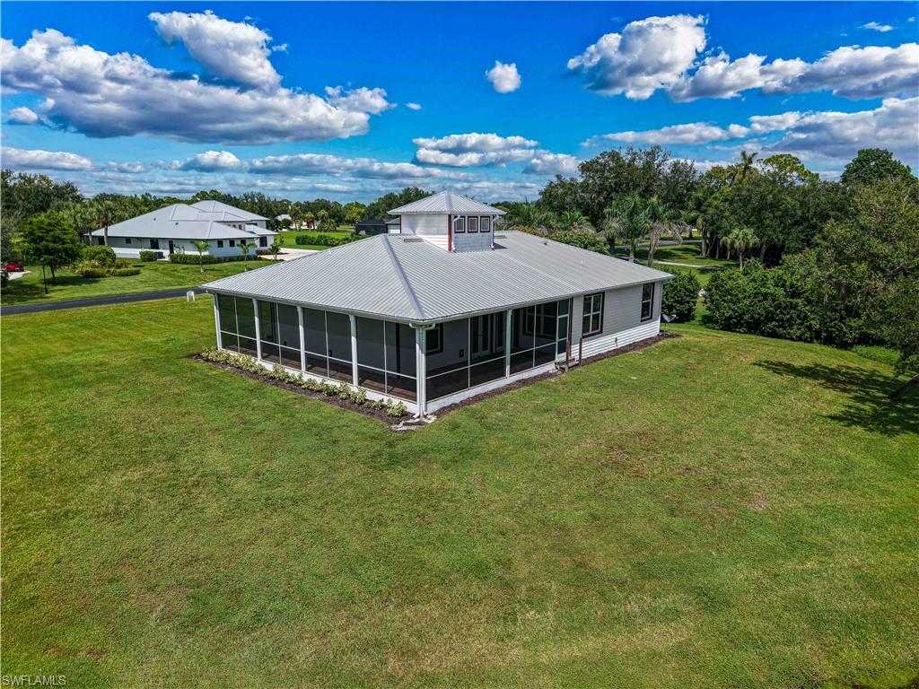 18111 Riverchase Ct Property Photo 22