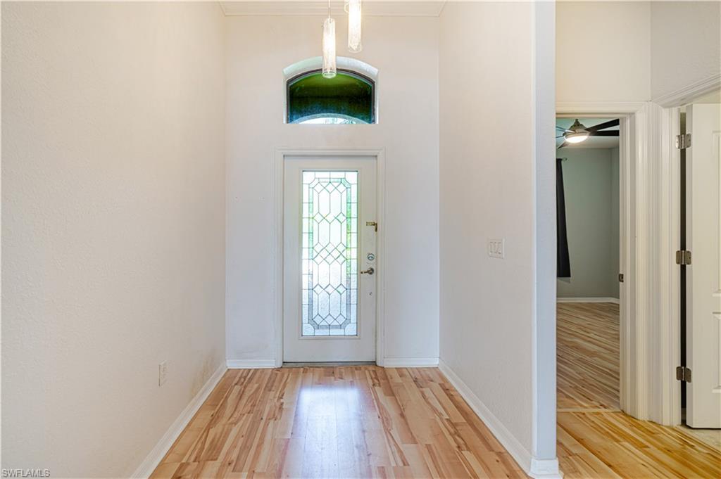 11318 Red Bluff Ln Property Photo 3