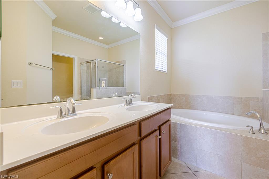 11318 Red Bluff Ln Property Photo 23