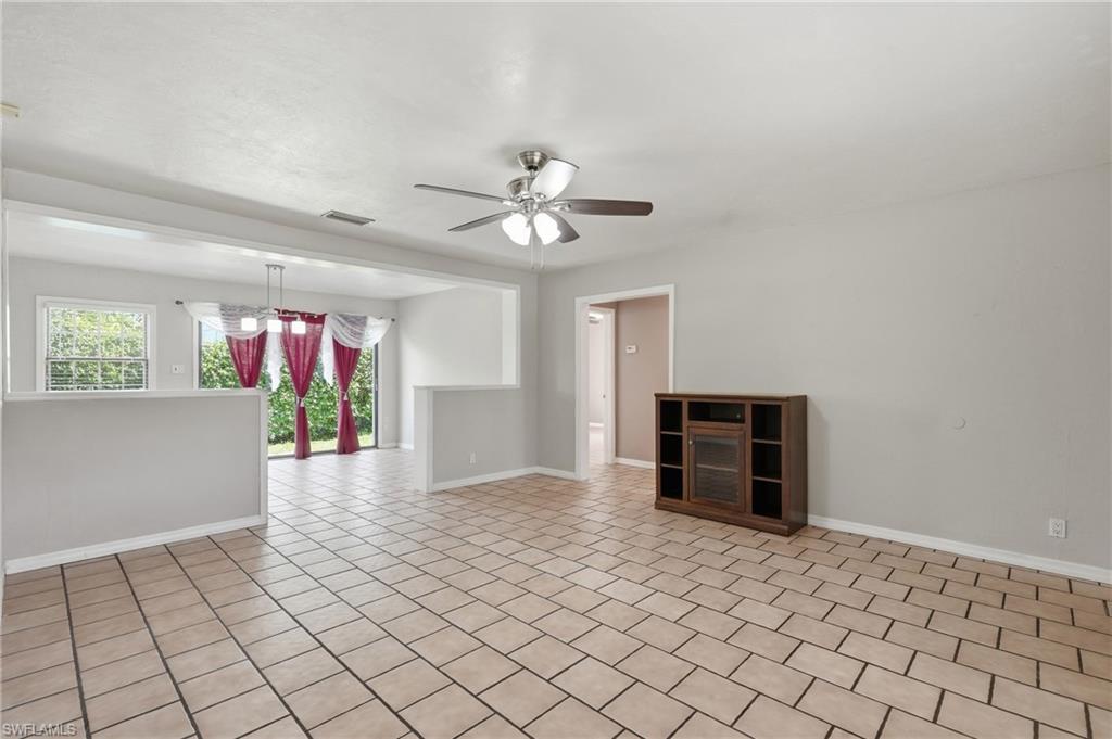 1421 Olmeda Way Property Photo 5
