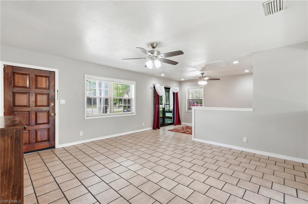 1421 Olmeda Way Property Photo 7