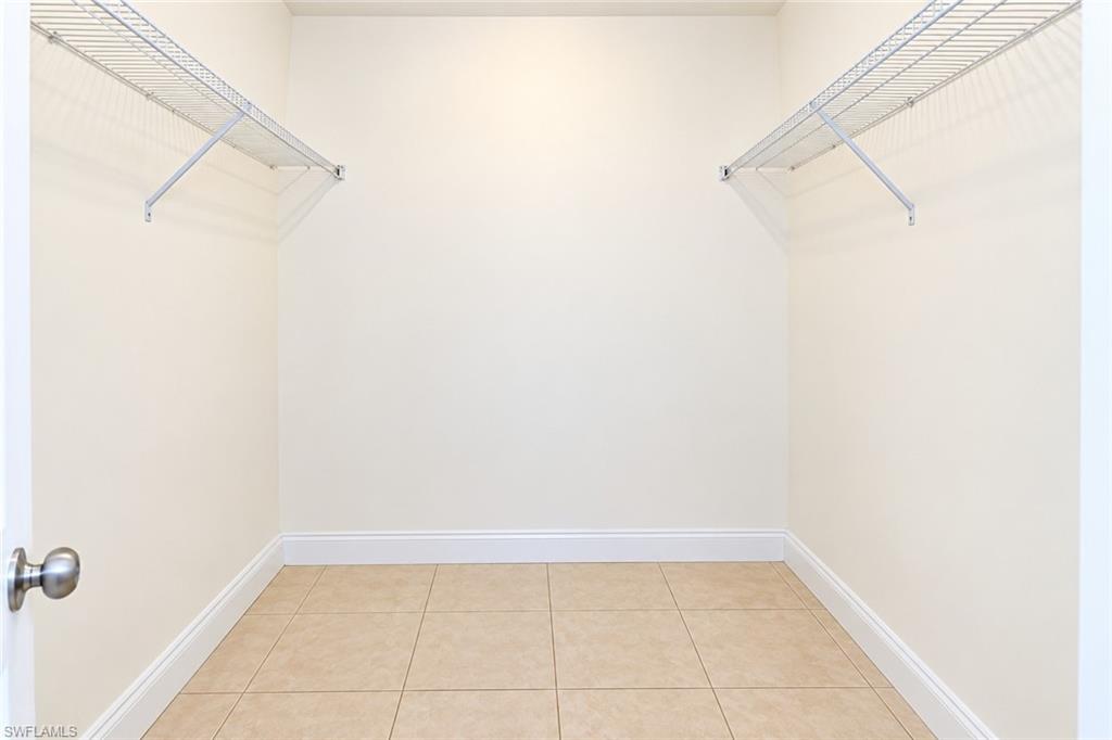1310 Sw 7th Ct Property Photo 7