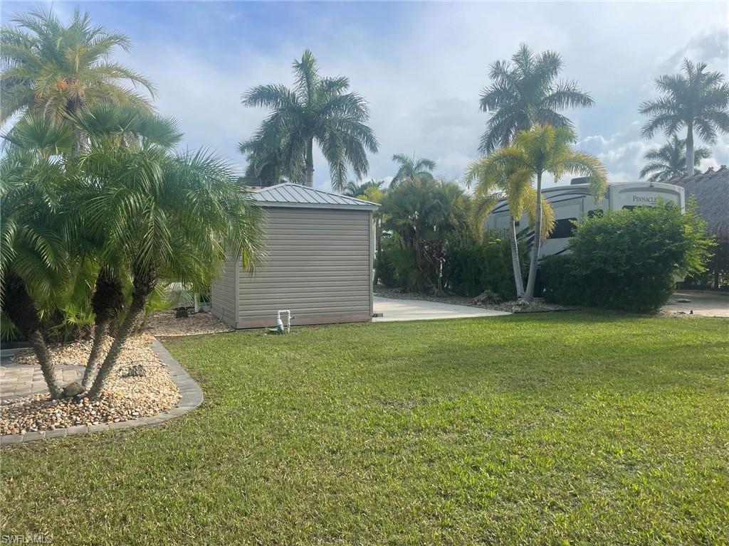 5252 Cypress Trail Resort Cir Property Photo 3
