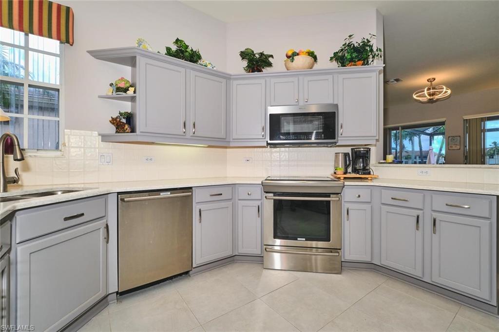 9203 Willowcrest Ct Property Photo 18