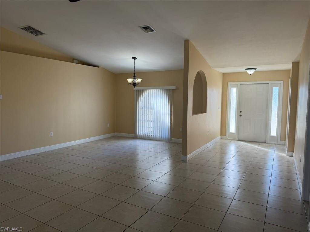 2553 Nw 21st Ave Property Photo 7