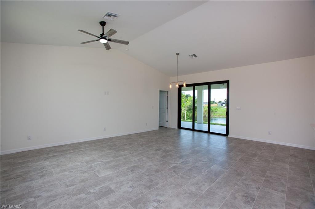 2102 Nw 6th Pl Property Photo 20