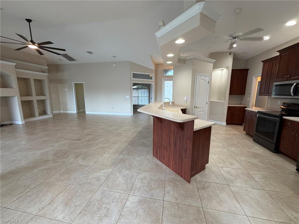 2015 Ne 10th Ave Property Photo 6