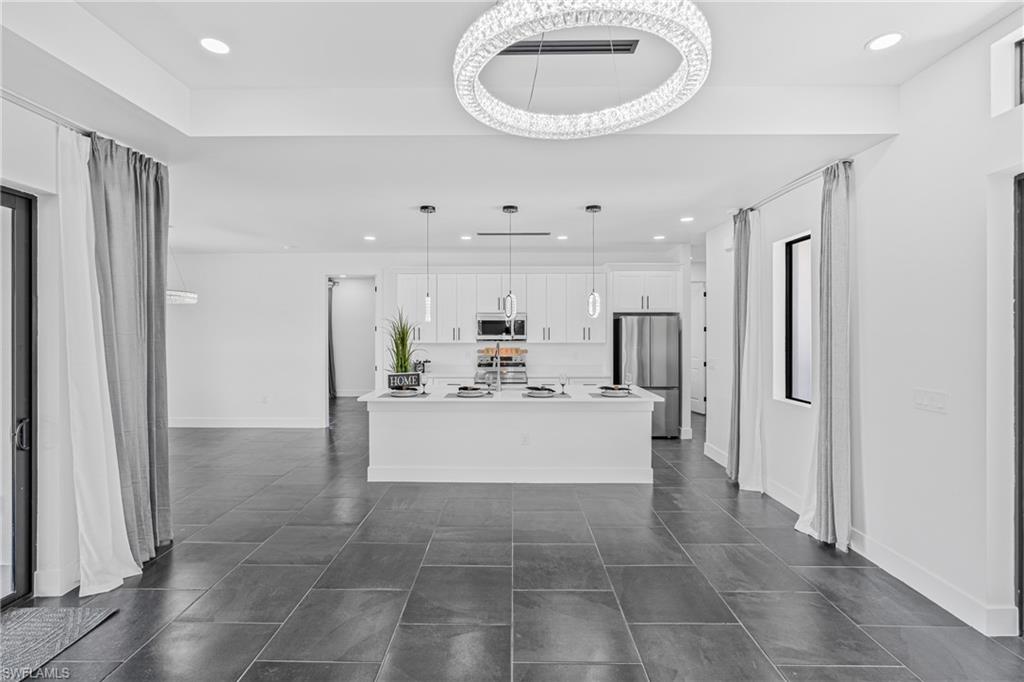 7717 18th Ter Property Photo 11