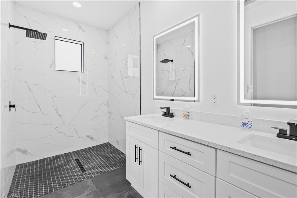 7717 18th Ter Property Photo 17