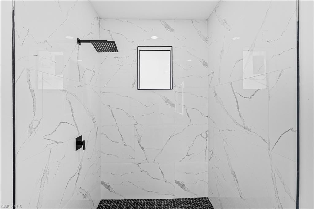 7717 18th Ter Property Photo 18