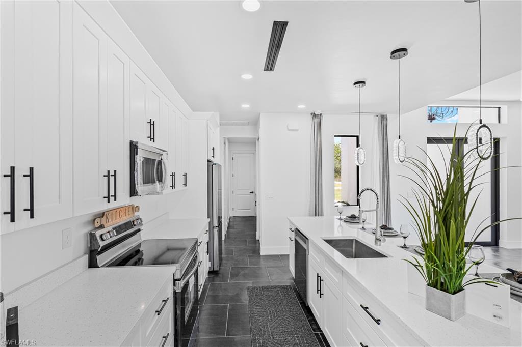 7717 18th Ter Property Photo 24