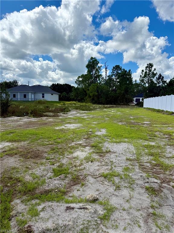 754 Clancy St E Property Photo 2