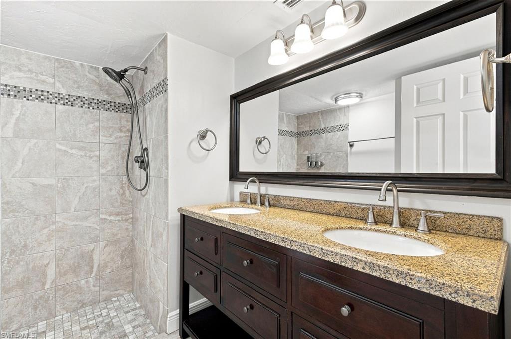 136 Cypress Way E 4 Property Photo 12