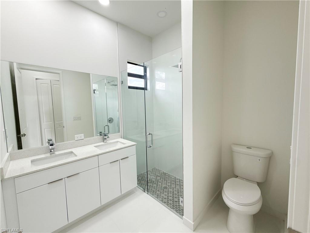 2325 Nw 37th Pl Property Photo 19