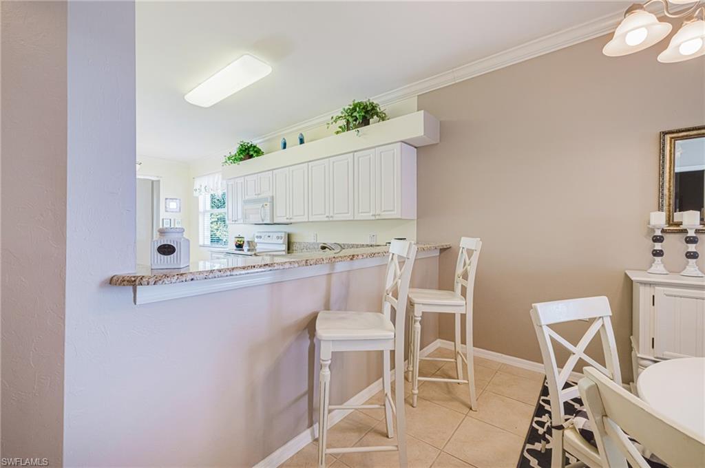 10391 Butterfly Palm Dr 1021 Property Photo 14