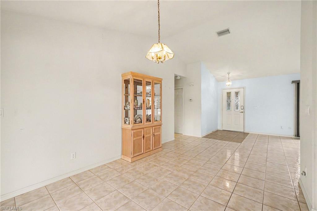 511 Trafalgar Pkwy Property Photo 9