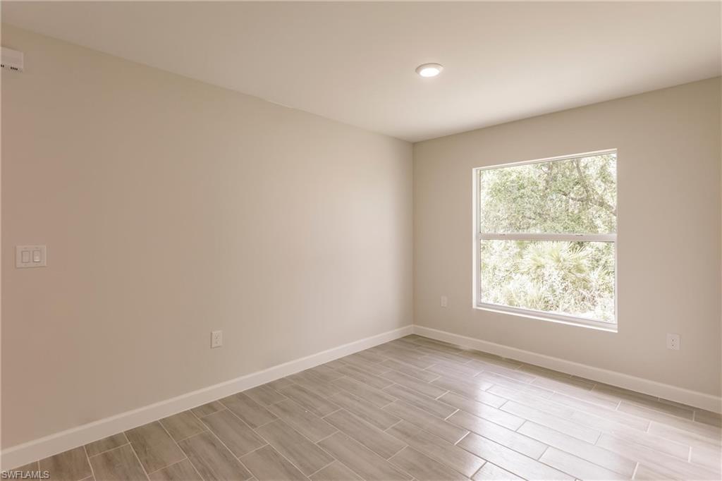 3844/3846 Kittyhawk Dr Property Photo 16