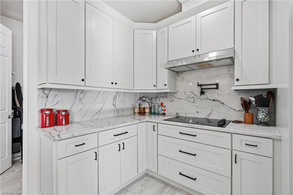 4507 Lake Heather Cir Property Photo 16