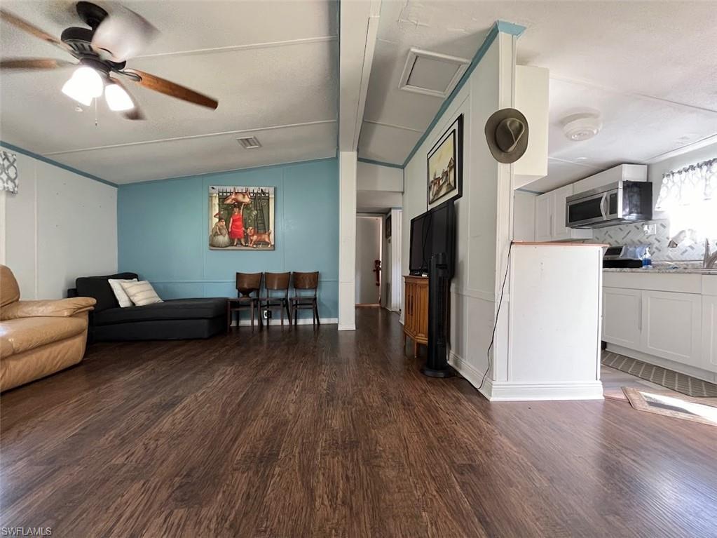 1170 Wildwood Ave Property Photo 8