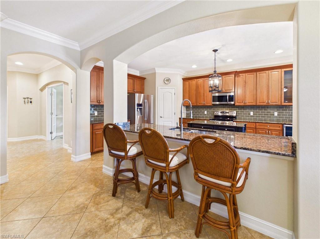 12369 Country Day Cir Property Photo 7