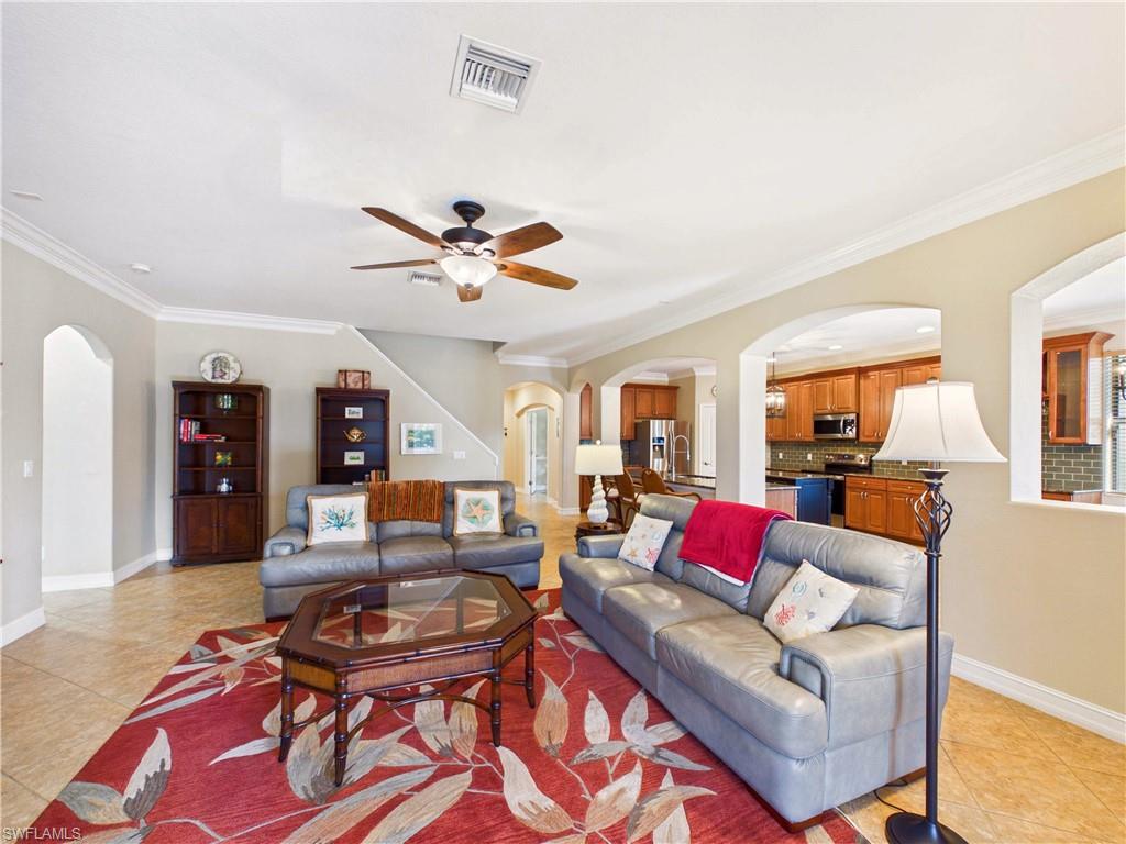 12369 Country Day Cir Property Photo 9