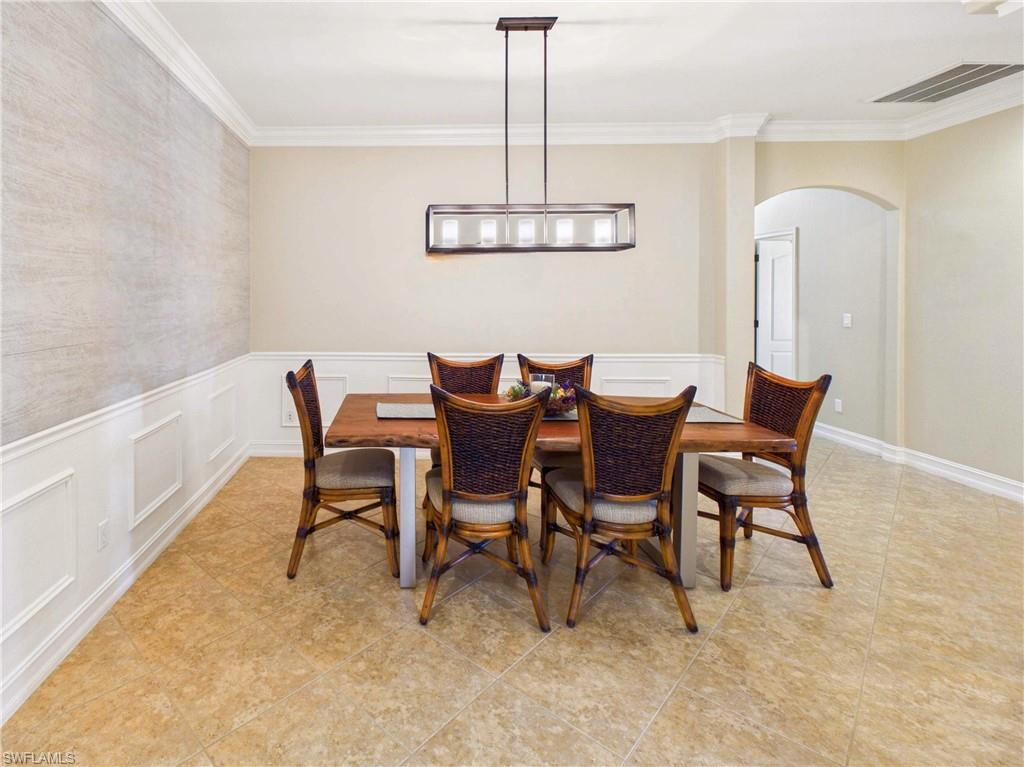 12369 Country Day Cir Property Photo 14