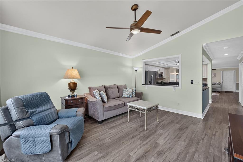 8382 Charter Club Cir 6 Property Photo 12